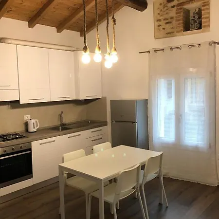 Pensión Casa All'angolo *