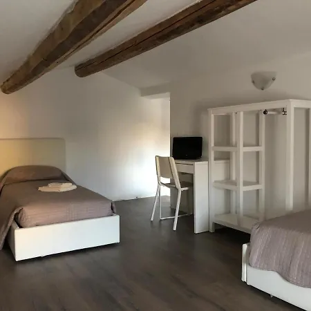 بيت ضيافة Casa All'angolo
