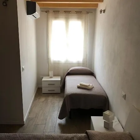 Casa All'angolo * فيرونا